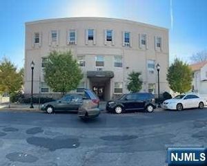 61 Kansas Street 3C, Hackensack, NJ 07601