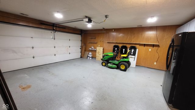 6932 Turnberry Way, Indianapolis, IN 46237