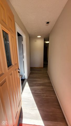 6932 Turnberry Way, Indianapolis, IN 46237