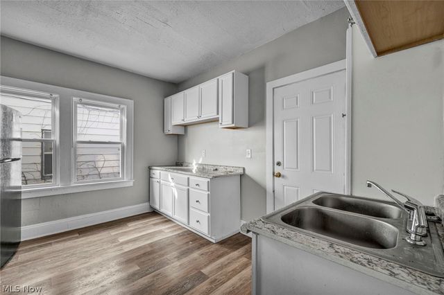 3274 E 123rd Street, Cleveland, OH 44120