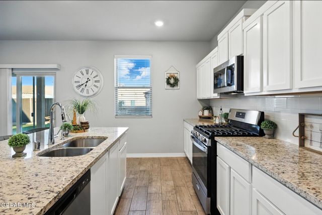 532 PASEO MUSICAL Street, El Paso, TX 79928