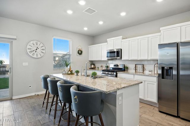 532 PASEO MUSICAL Street, El Paso, TX 79928