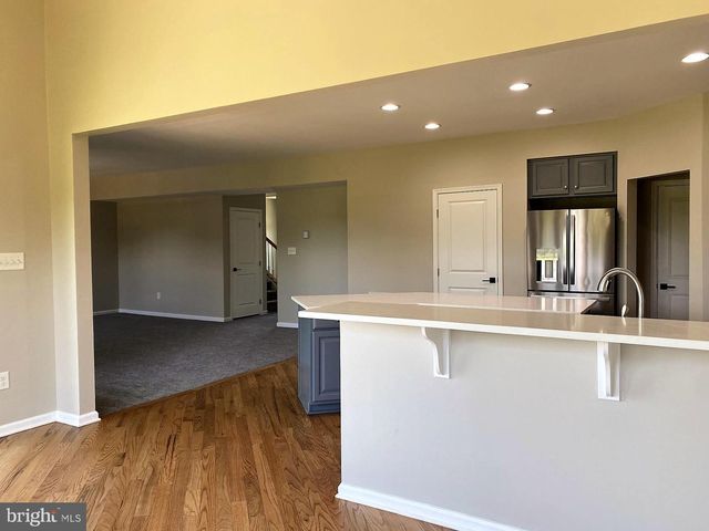 122 GARRETT LN, Gilbertsville, PA 19525