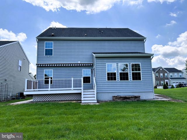 122 GARRETT LN, Gilbertsville, PA 19525