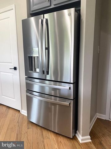 122 GARRETT LN, Gilbertsville, PA 19525