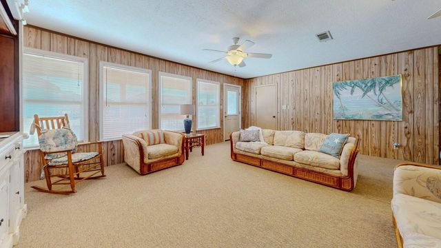 3520 Hannas Reef, Crystal Beach, TX 77650