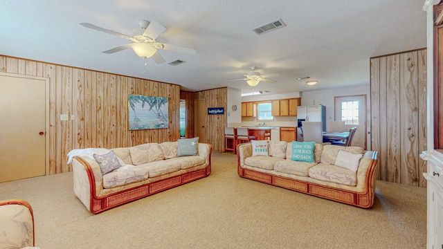 3520 Hannas Reef, Crystal Beach, TX 77650
