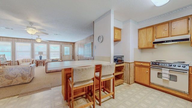 3520 Hannas Reef, Crystal Beach, TX 77650