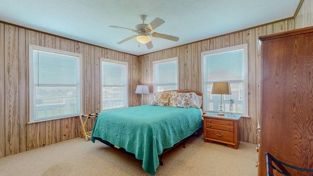 3520 Hannas Reef, Crystal Beach, TX 77650