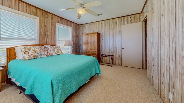 3520 Hannas Reef, Crystal Beach, TX 77650
