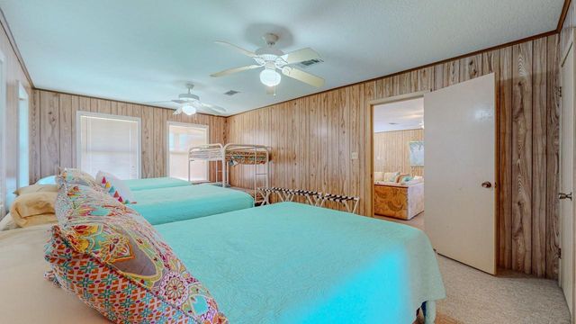 3520 Hannas Reef, Crystal Beach, TX 77650