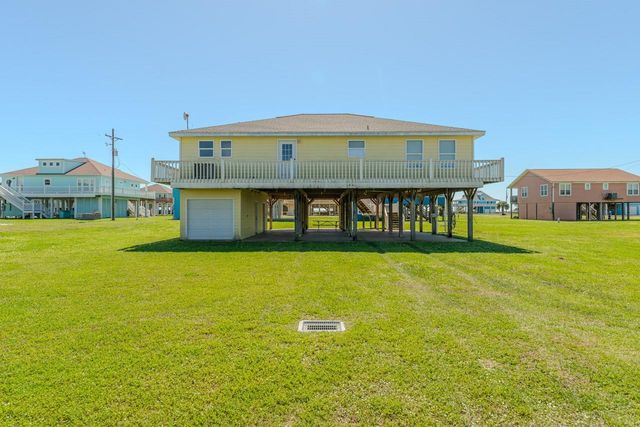 3520 Hannas Reef, Crystal Beach, TX 77650