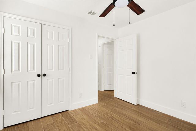 300 Hilltop Avenue A, Richardson, TX 75081