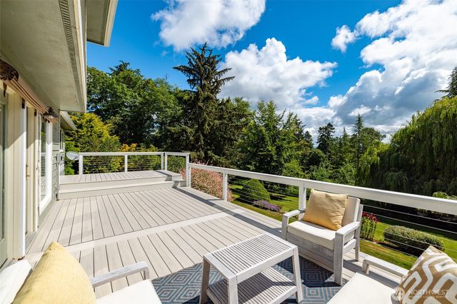 11243 Garland Lane, La Conner, WA 98257