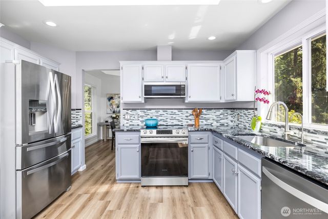11243 Garland Lane, La Conner, WA 98257