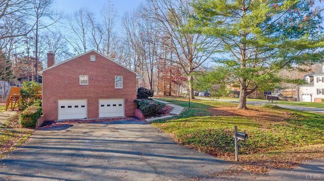 171 Britt Place, Forest, VA 24551