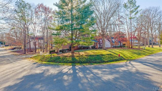 171 Britt Place, Forest, VA 24551