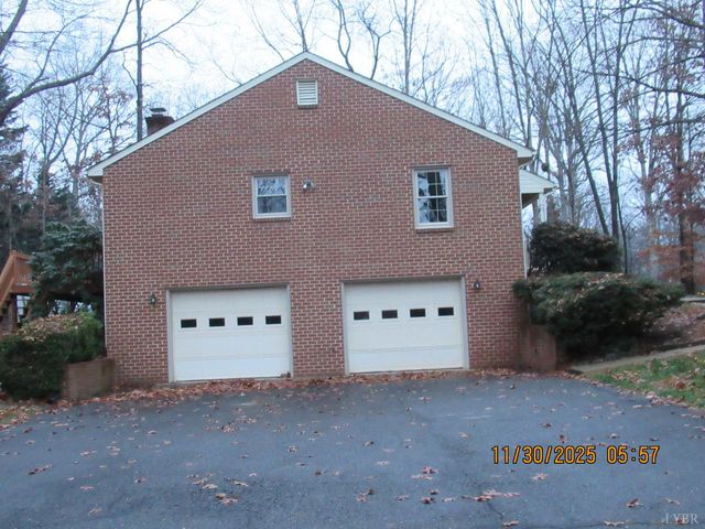 171 Britt Place, Forest, VA 24551