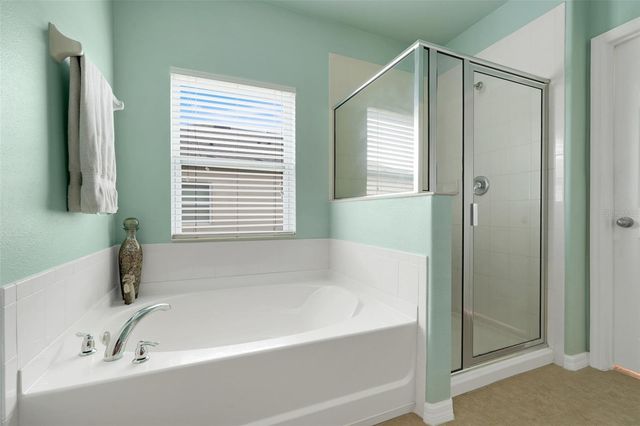 456 KESTREL DRIVE, Groveland, FL 34736