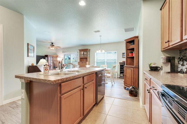 456 KESTREL DRIVE, Groveland, FL 34736