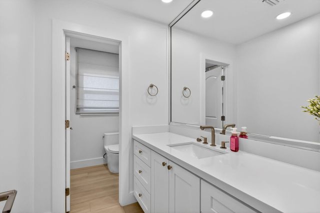 937 SW 34th Court, Boynton Beach, FL 33435