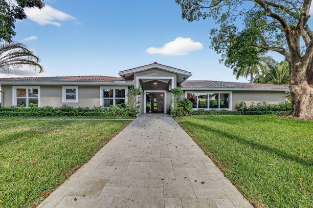937 SW 34th Court, Boynton Beach, FL 33435