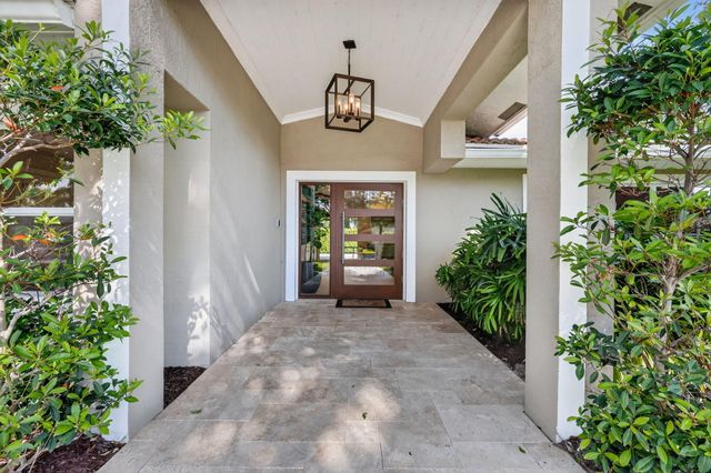 937 SW 34th Court, Boynton Beach, FL 33435