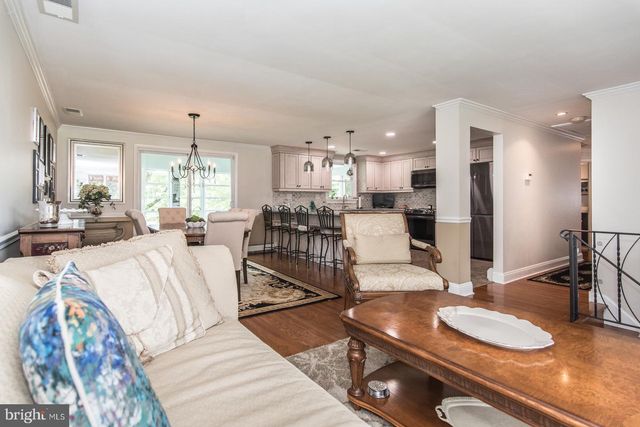 744 KLECKNER RD, Bensalem, PA 19020