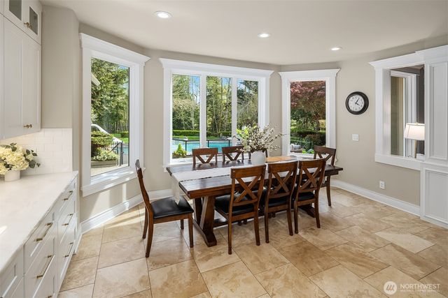 23233 257th Avenue SE, Maple Valley, WA 98038