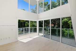 1528 BRICKELL AV 106, Miami, FL 33129
