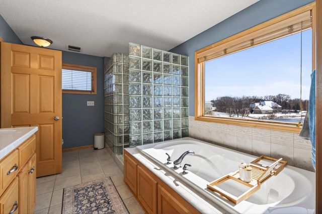 1928 140th Lane NE, Ham Lake, MN 55304