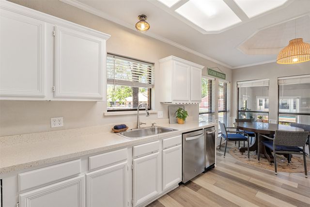 111 Hickory Creek Circle, Gun Barrel City, TX 75156