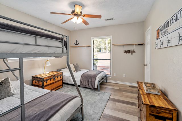111 Hickory Creek Circle, Gun Barrel City, TX 75156