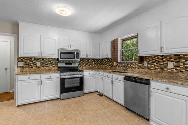 1534 Mcilvaine Drive, Maryville, TN 37803