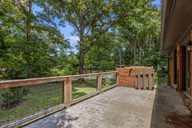 1534 Mcilvaine Drive, Maryville, TN 37803