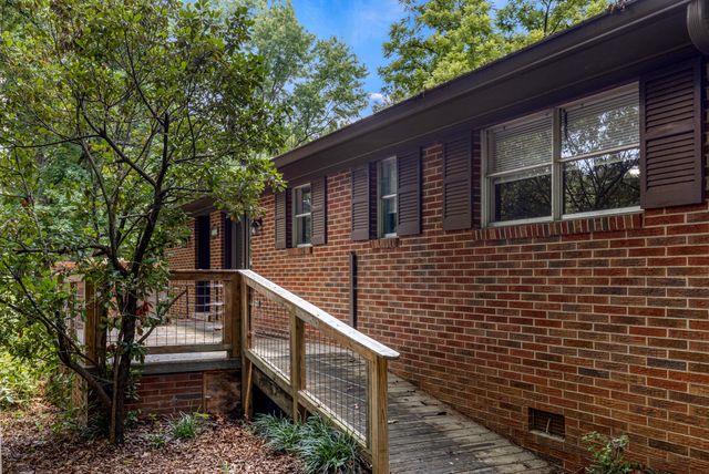 1534 Mcilvaine Drive, Maryville, TN 37803
