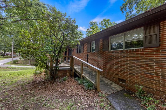 1534 Mcilvaine Drive, Maryville, TN 37803