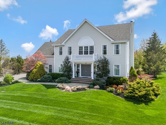 182 Beaumonte Way, Bridgewater Twp., NJ 08807