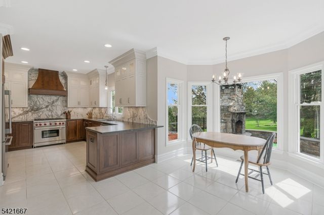 182 Beaumonte Way, Bridgewater Twp., NJ 08807