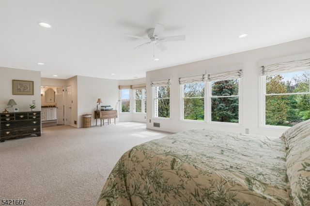182 Beaumonte Way, Bridgewater Twp., NJ 08807
