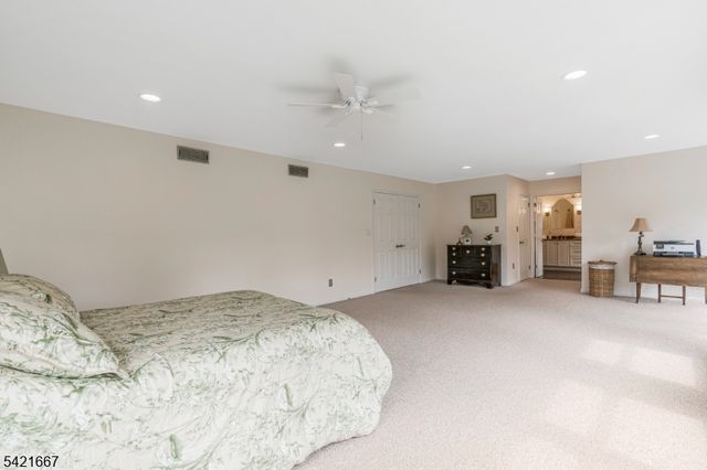 182 Beaumonte Way, Bridgewater Twp., NJ 08807