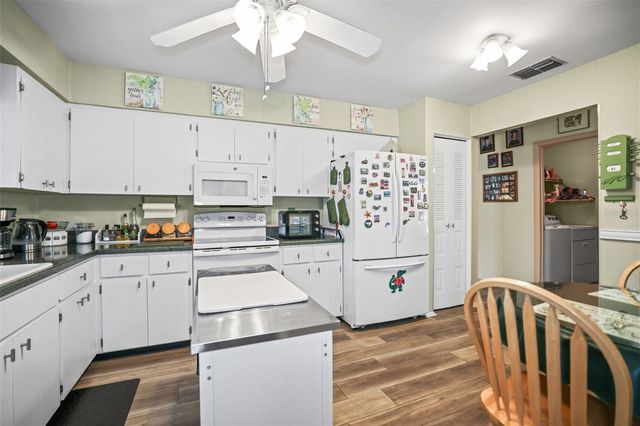 2790 LOMOND DRIVE, Palm Harbor, FL 34684