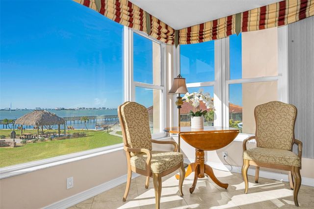 634 EDGEWATER DRIVE 242, Dunedin, FL 34698