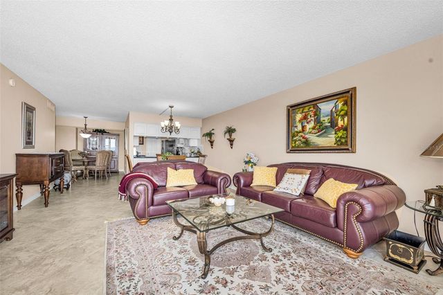 634 EDGEWATER DRIVE 242, Dunedin, FL 34698