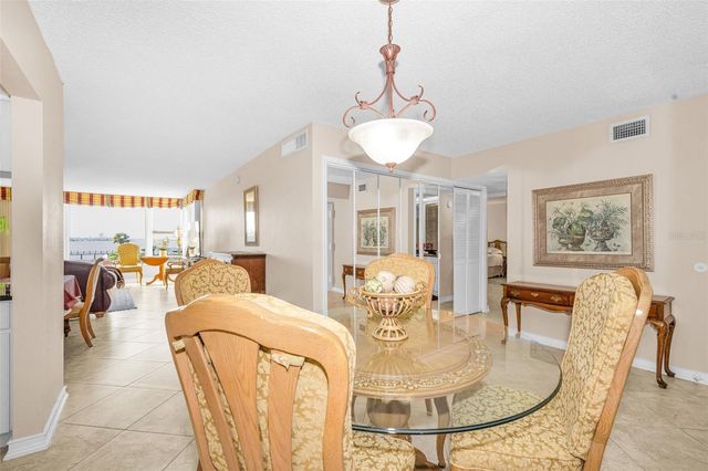 634 EDGEWATER DRIVE 242, Dunedin, FL 34698