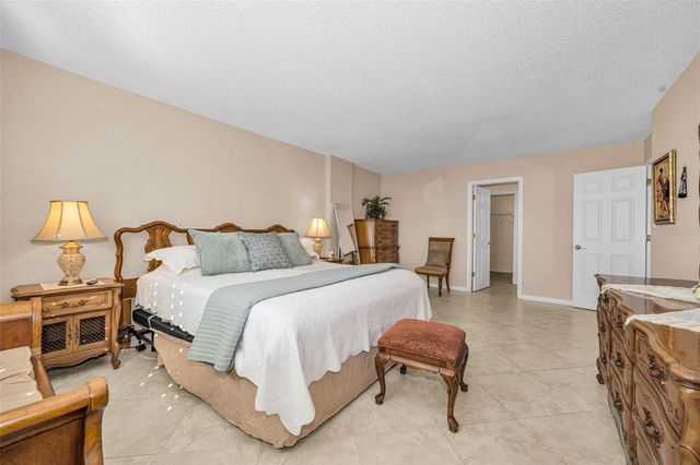 634 EDGEWATER DRIVE 242, Dunedin, FL 34698