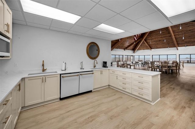 634 EDGEWATER DRIVE 242, Dunedin, FL 34698