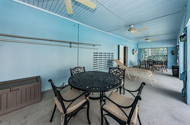 634 EDGEWATER DRIVE 242, Dunedin, FL 34698