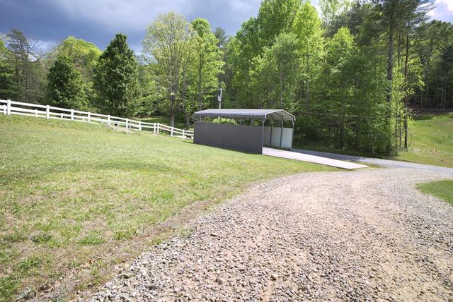 394 Crawford Road, Blairsville, GA 30512