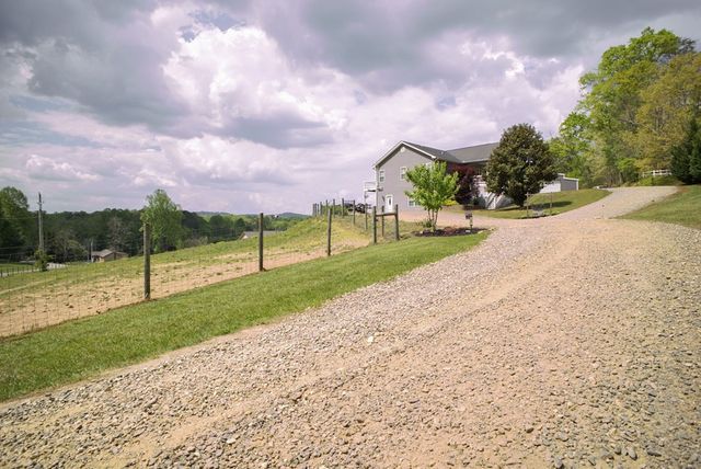 394 Crawford Road, Blairsville, GA 30512